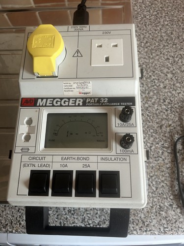 Pat tester megger - tester,