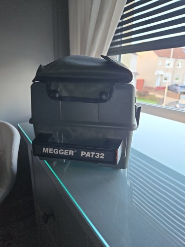 Megger avo pat32 portable - avo,