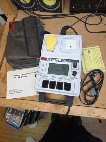Megger pat portable - 32,